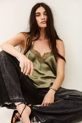 Top Corina