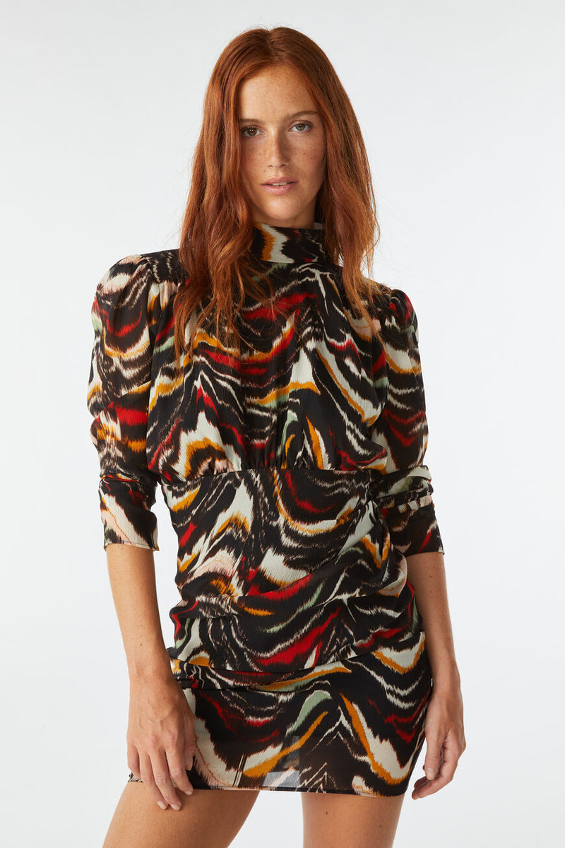 Robe Pernel