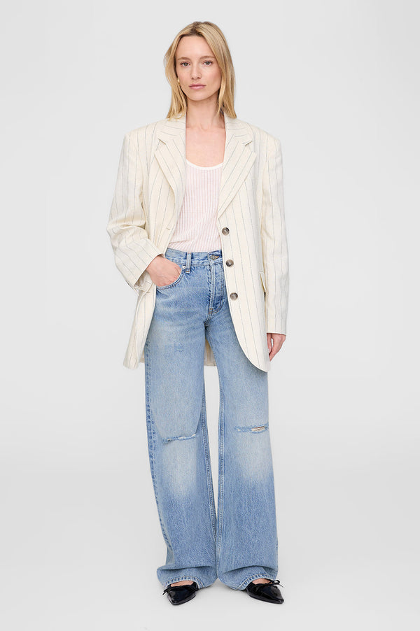 Sara Blazer