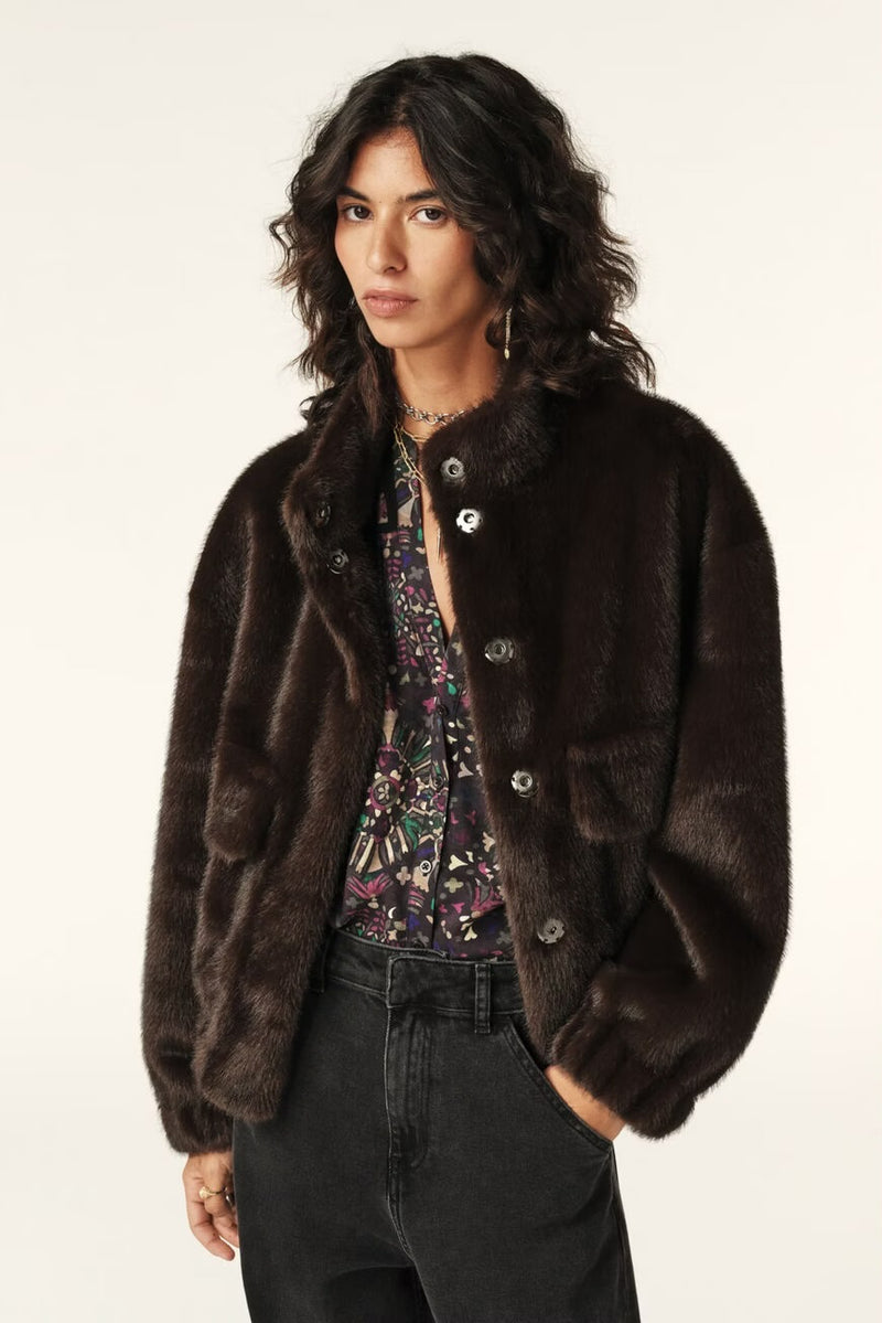 Veste Paros