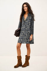 Robe Kimia