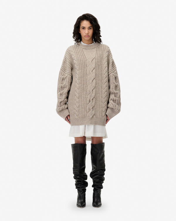 Robe Gweena