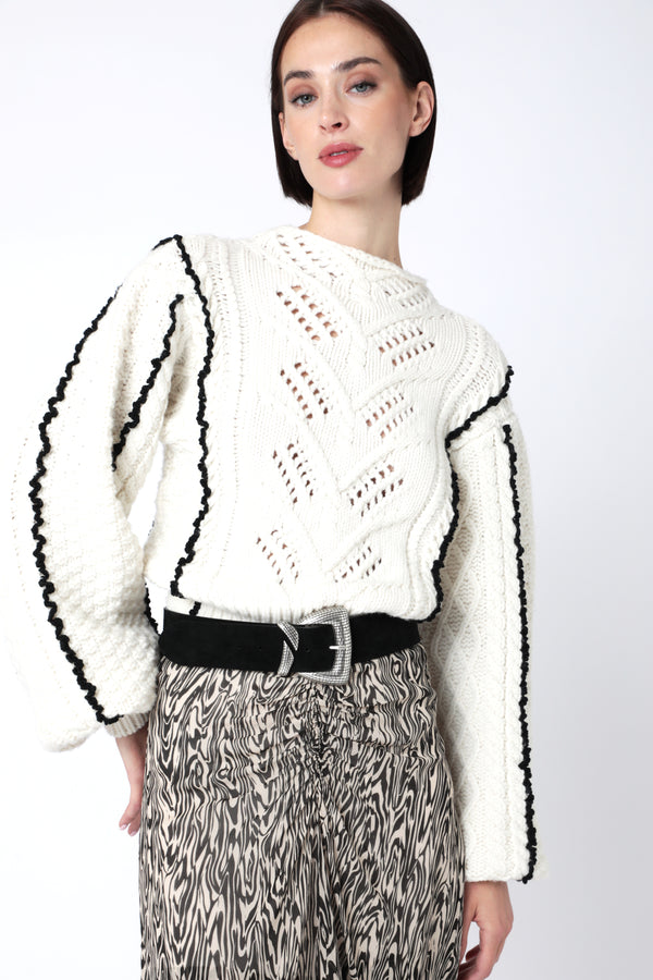 Pull Athena White