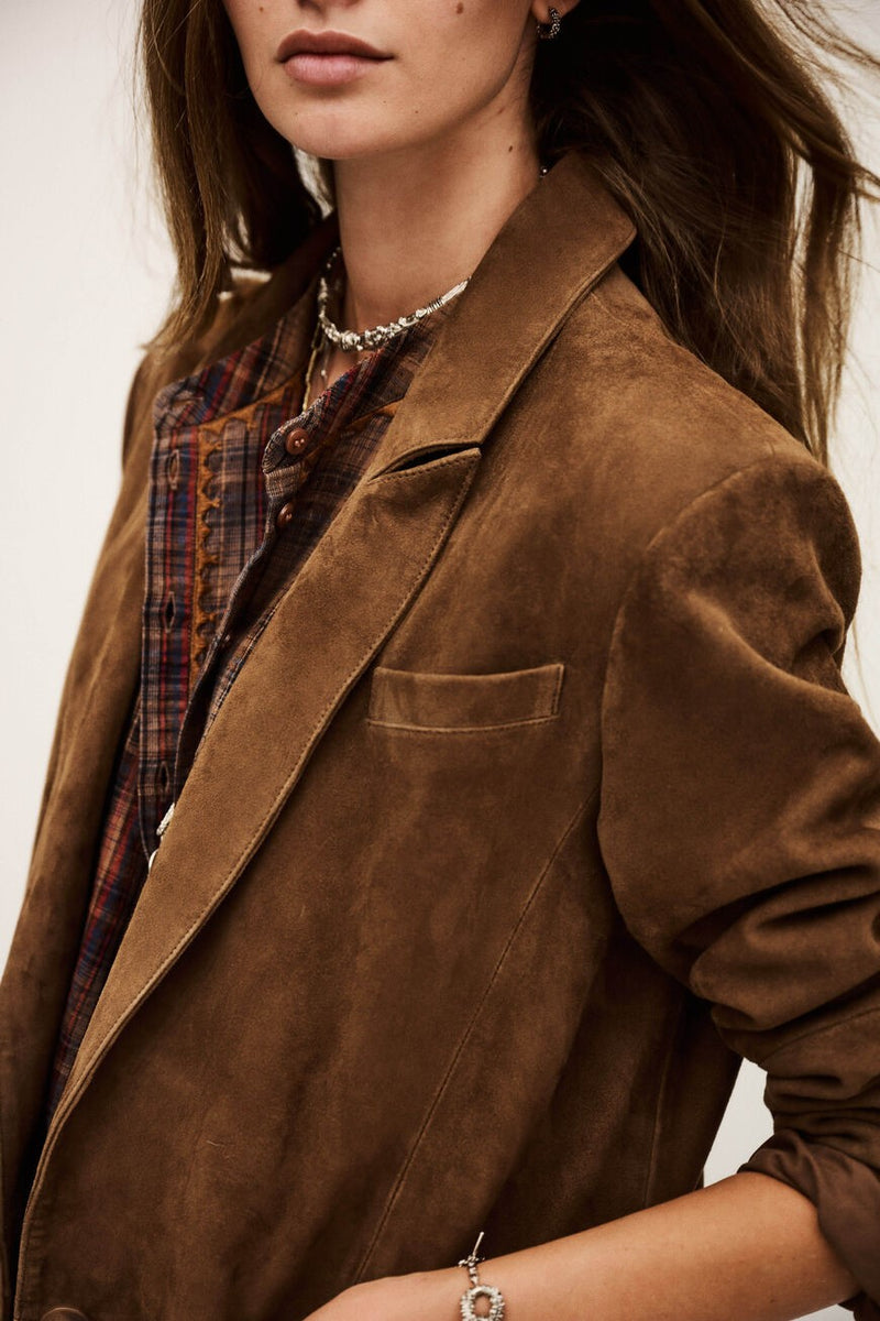 Veste Mosty
